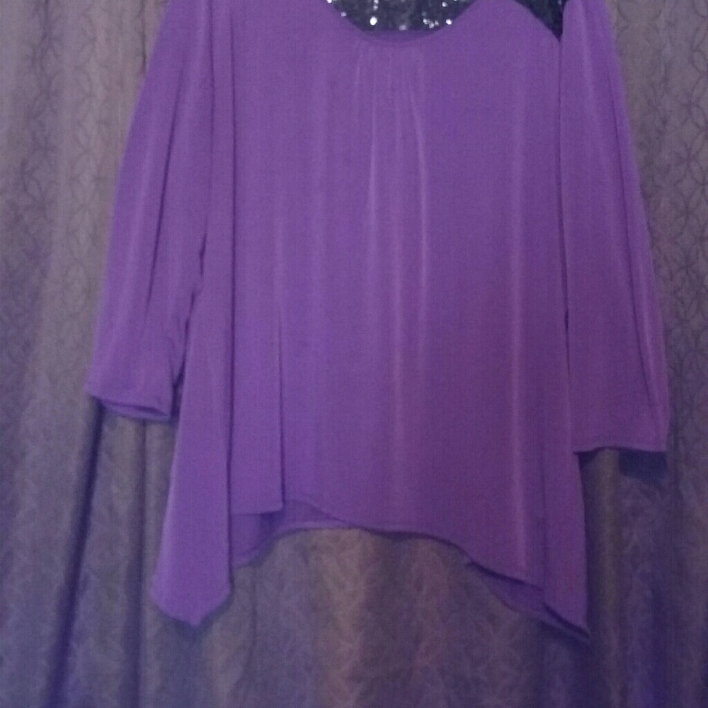 Jacquelyn Smith Top - Picture 2 of 6
